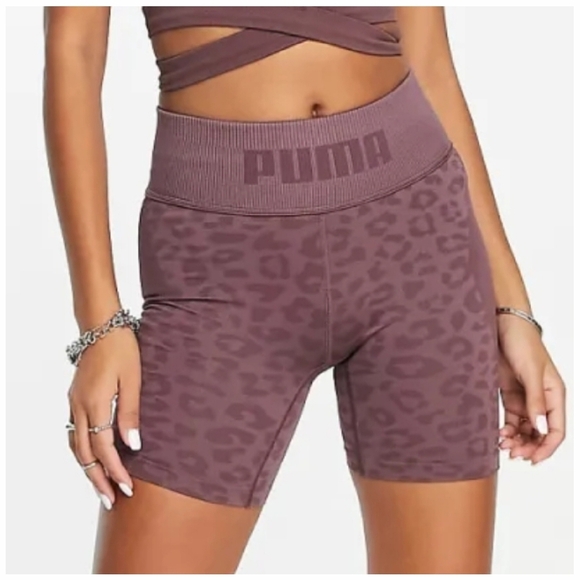 PUMA Women's Mauve Leopard Bike Shorts Size Small - Picture 1 of 8